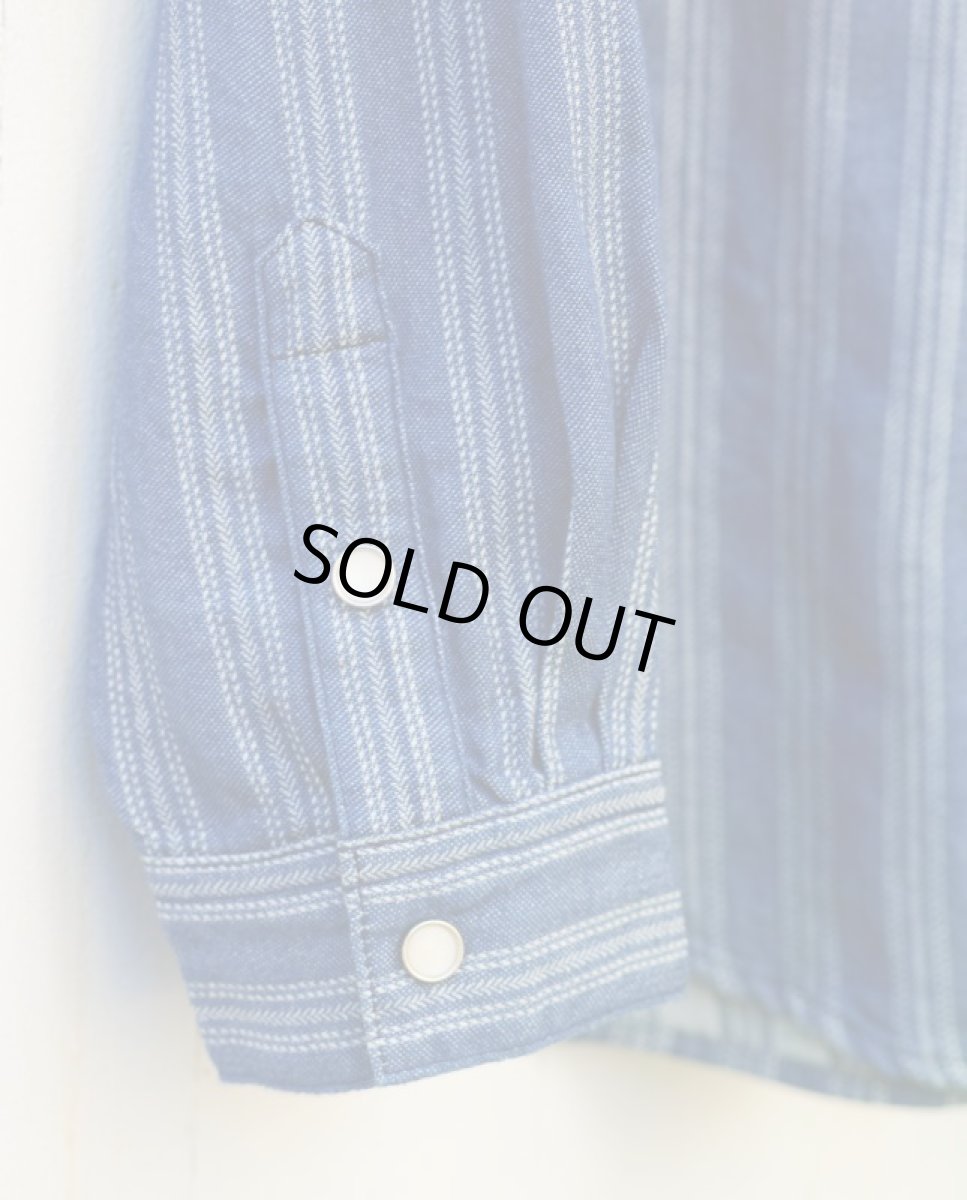 画像14: STRIPE JACQUARD CHAMBRAY PULLOVER SHIRTS (14)