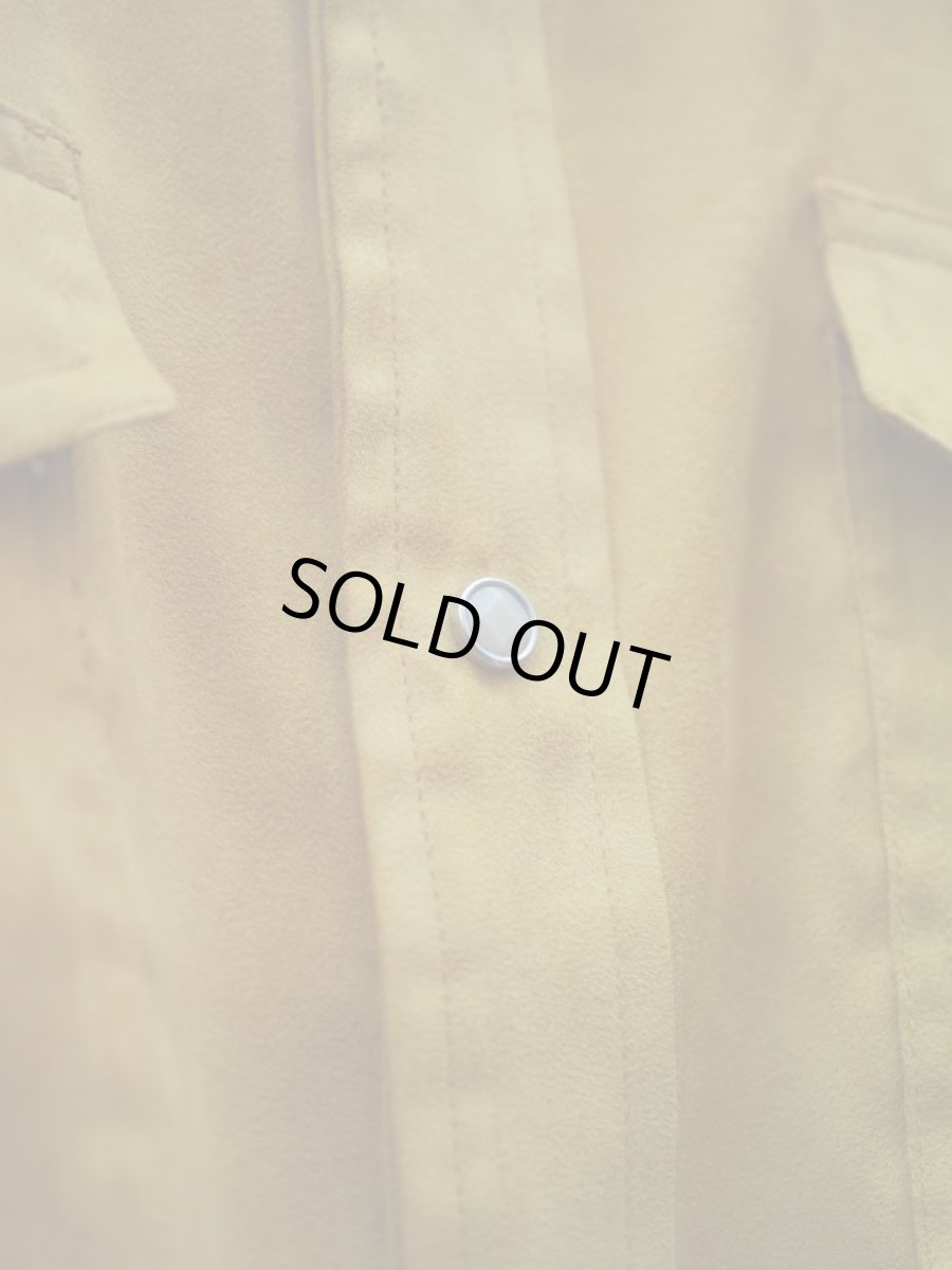 画像13: VARDE77 POLYNUBUCK SNAP SHIRTS MUSTARD (13)