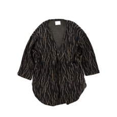 画像1: VARDE77 LEOPARD STRIPE OVERSIZED KNIT CARDIGAN (1)