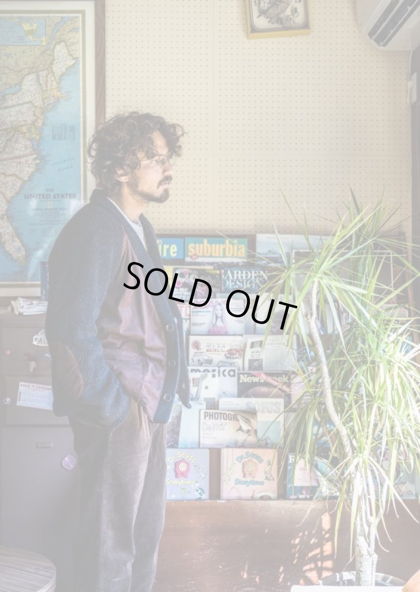 画像8: VARDE77  POLYNUBUCK&COTTON KNIT CARDIGAN BLACK BROWN (8)