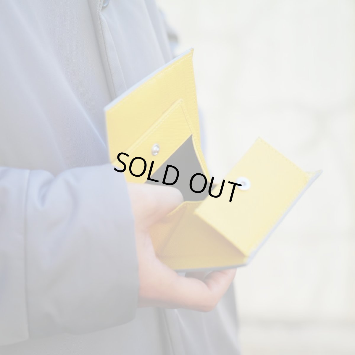 画像12: M A R N I SHORT WALLET RED (12)