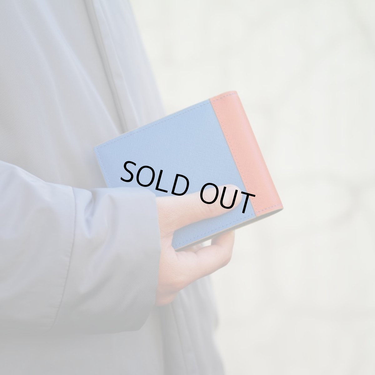 画像9: M A R N I SHORT WALLET BLUE (9)