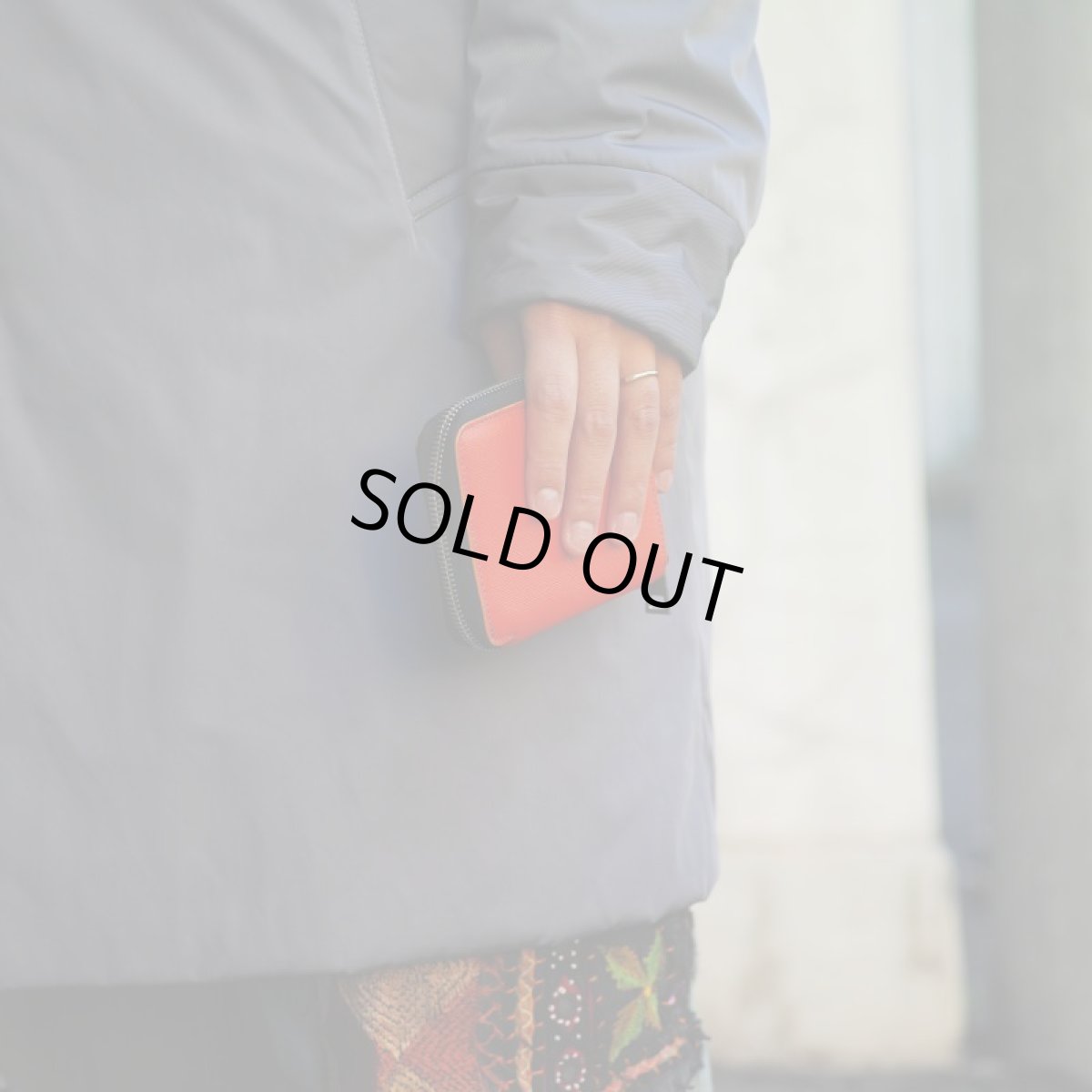 画像8: M A R N I ROUND ZIP SHORT WALLET BLUE (8)