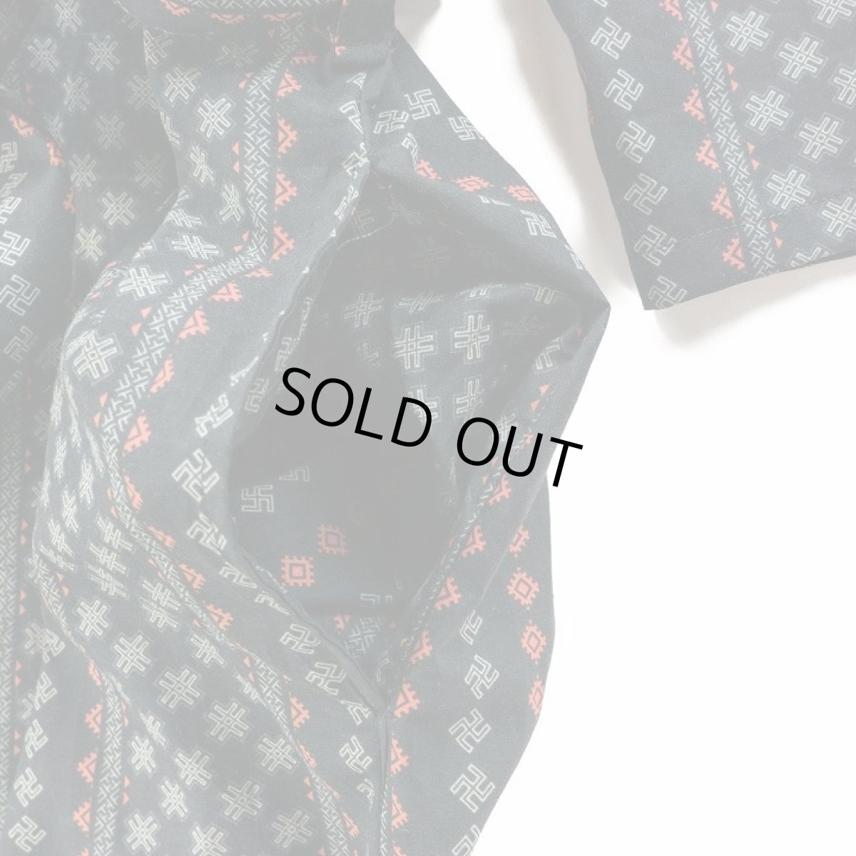 画像2: VARDE77 SWASTIKA PRINT GOWN (2)