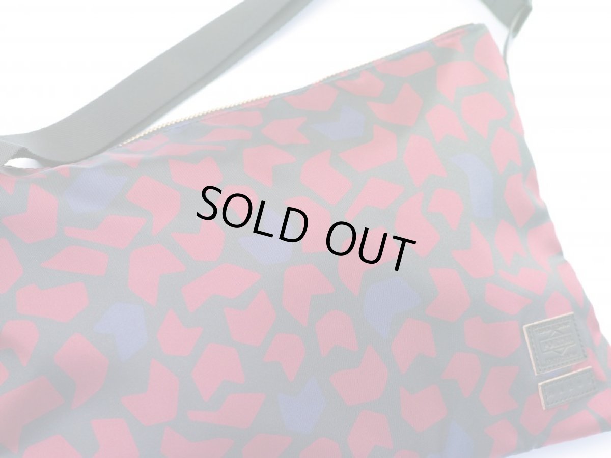 画像3: M A R N I × PORTER SHOULDER BAG NAVY/BORDEAUX (3)