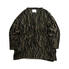 画像1: LEOPARD STRIPE OVERSIZED PULLOVER KNIT (1)