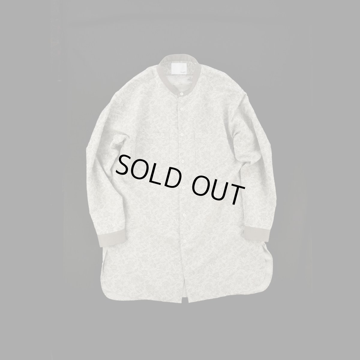 画像2: JACQUARD SEMI LONG SHIRTS  (2)