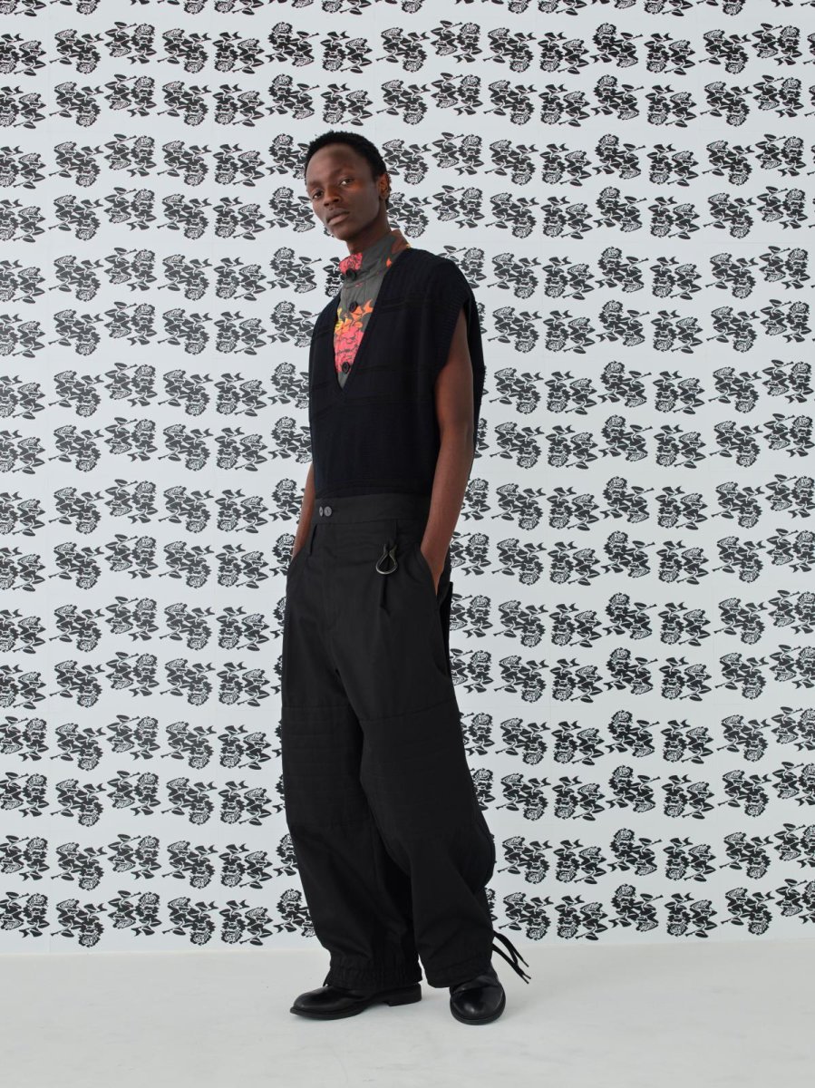画像1: Colour tone Knit vest Black (1)
